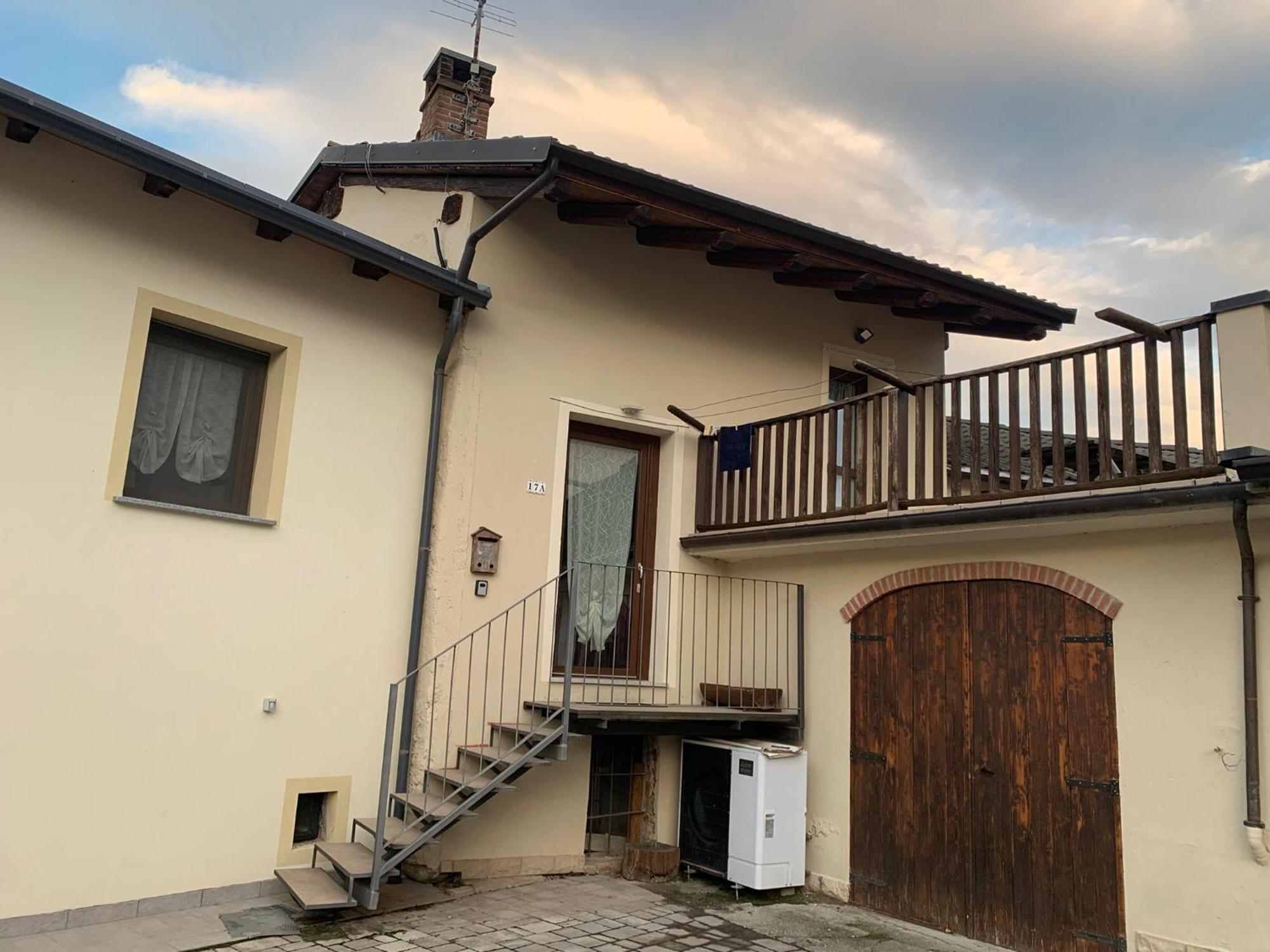 Villa la casa di nonna pina Roccasparvera Esterno foto